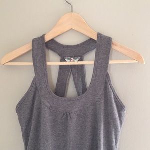 Hard Tail Tank